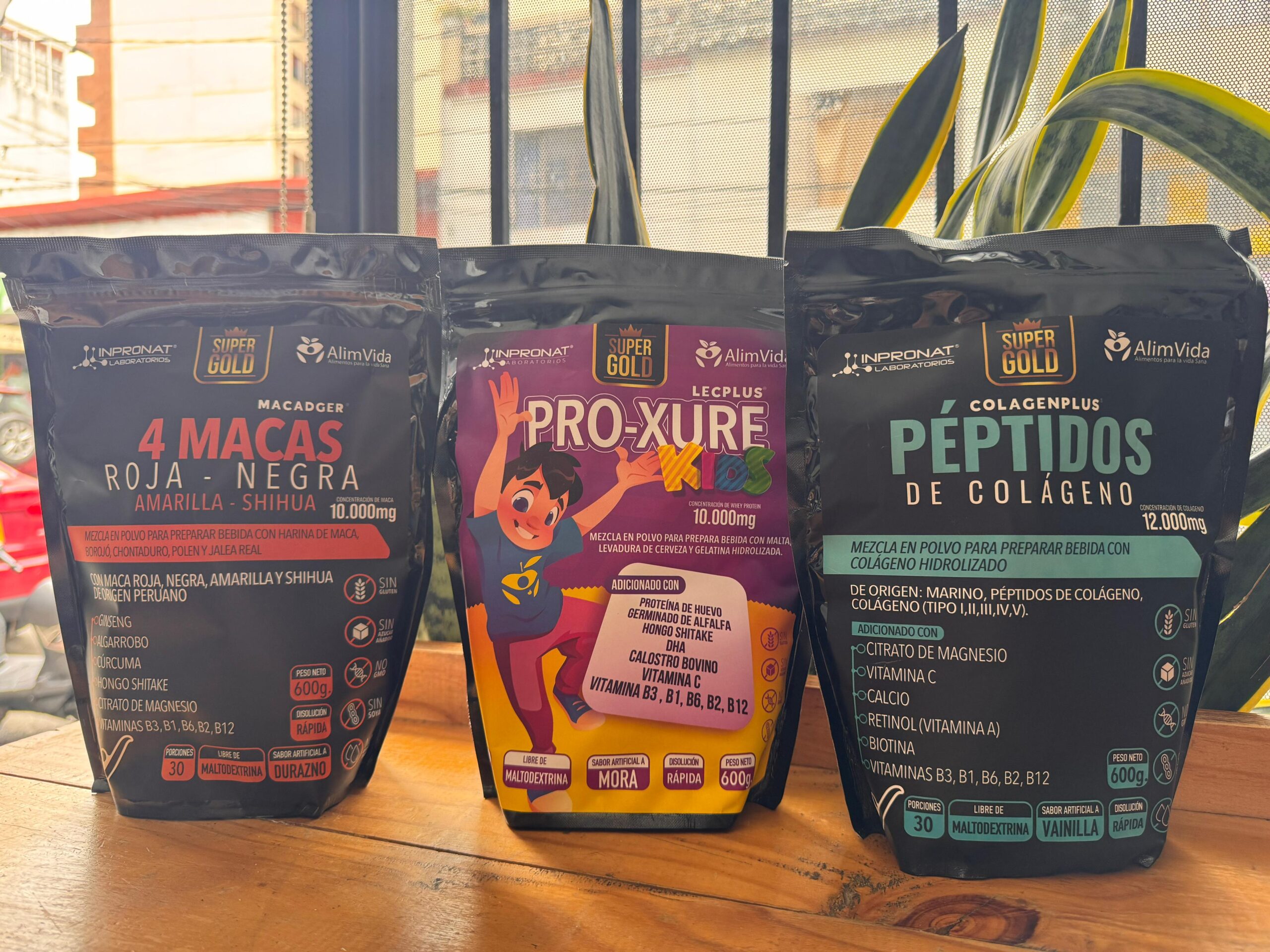 Alimentos multivitamínicos y altos en proteína